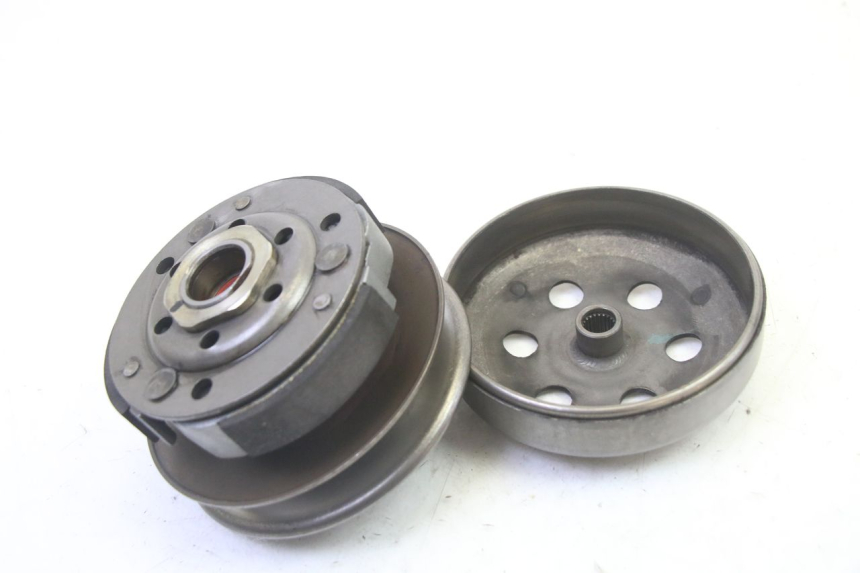 photo de EMBRAGUE PEUGEOT ELYSTAR 50 (2002 - 2014) - Detalle de la pieza