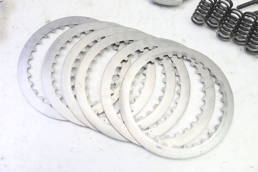 photo de EMBRAGUE APRILIA ETX 125 (1998 - 2002) - Estado de la superficie y material