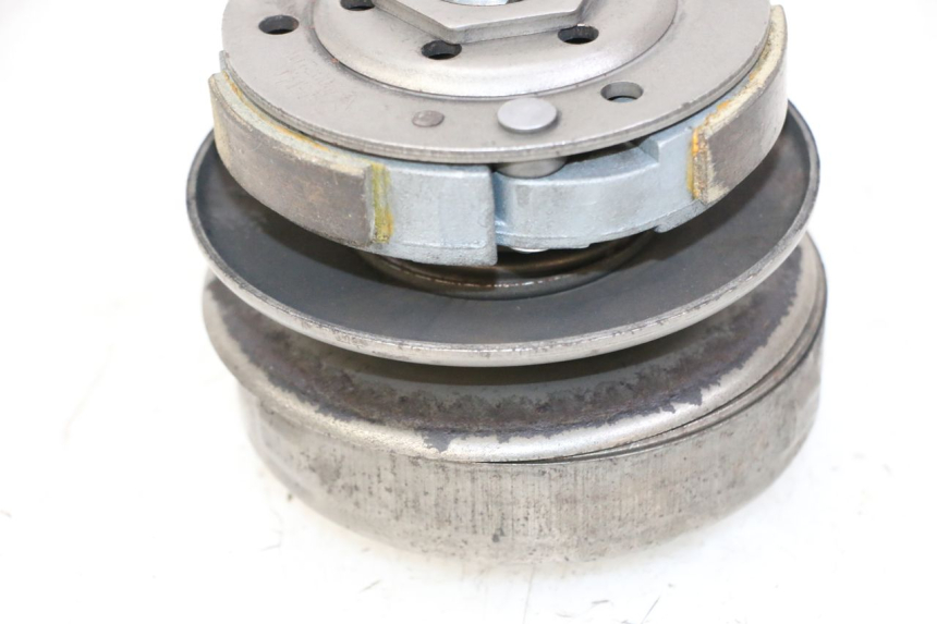 photo de EMBRAGUE JM MOTORS EVOLIS 4T 50 (2018 - 2022) - Primer plano técnico