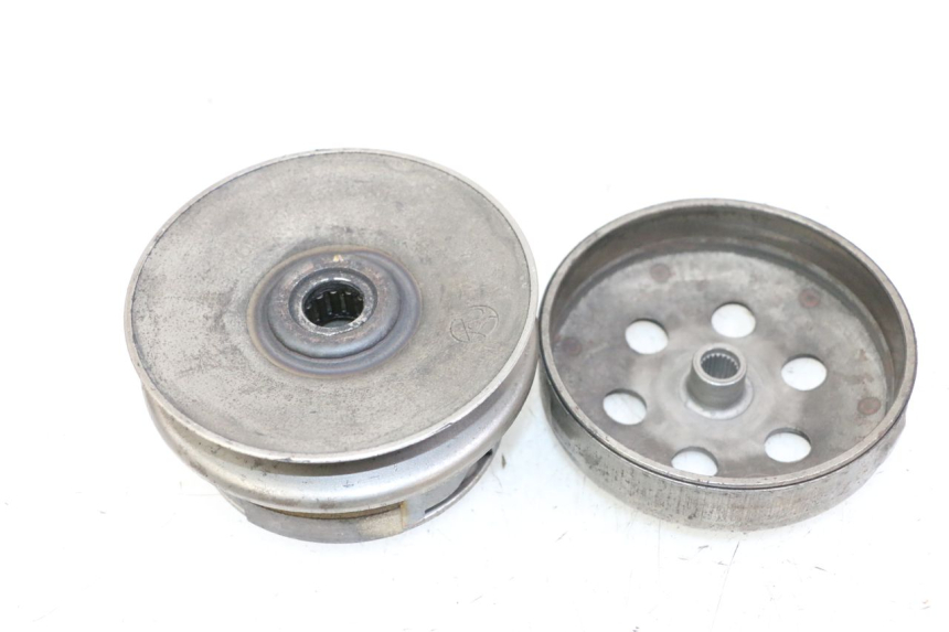 photo de EMBRAGUE JM MOTORS EVOLIS 4T 50 (2018 - 2022) - Detalles de los puntos de fijación