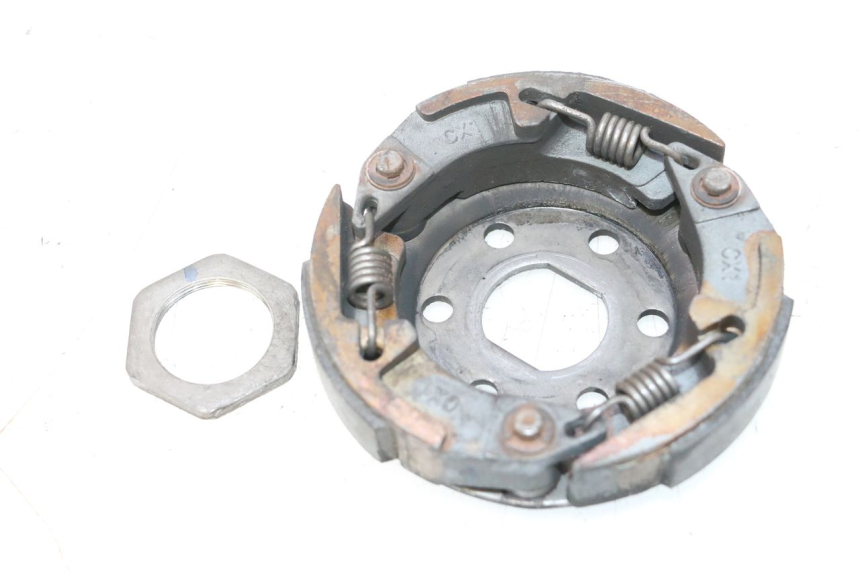 photo de EMBRAGUE KEEWAY F-ACT FACT EVO 50 (2020 - 2026) - Primer plano técnico
