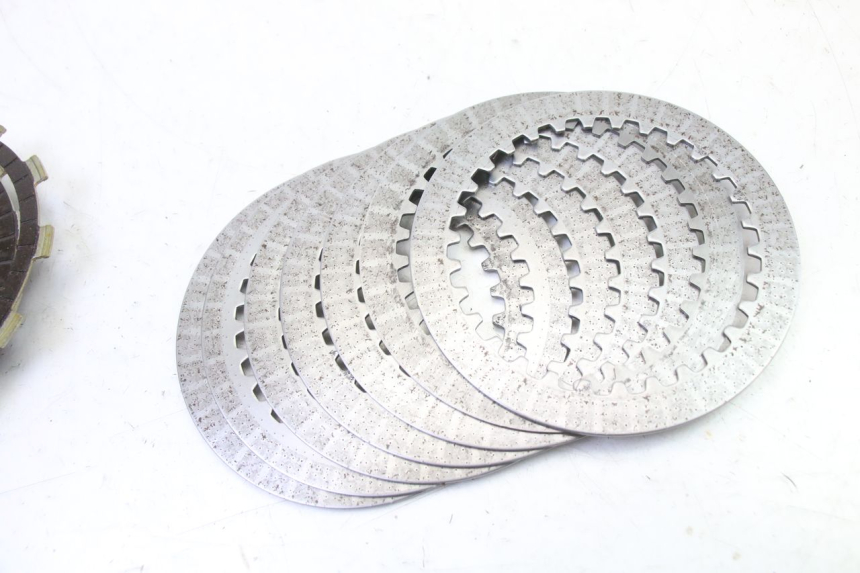 photo de EMBRAGUE YAMAHA FJ 36Y 1100 (1984 - 1985) - Estado de la superficie y material