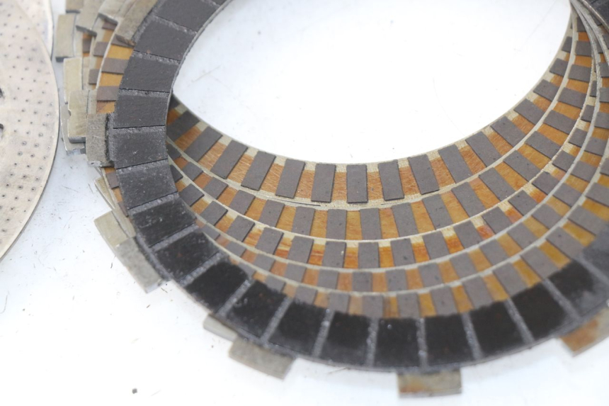 photo de EMBRAGUE YAMAHA FJR ABS 1300 (2006 - 2012) - Zoom sobre los componentes