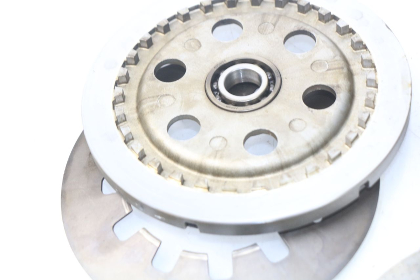 photo de EMBRAGUE YAMAHA FJR ABS 1300 (2006 - 2012) - Detalles de los puntos de fijación