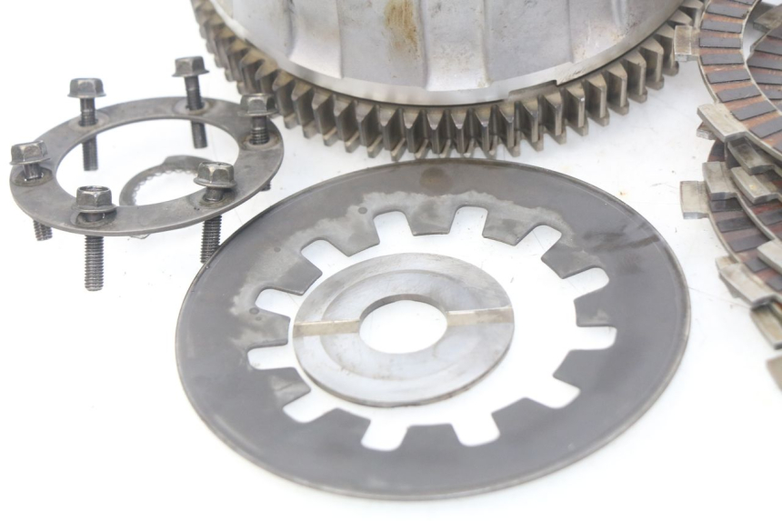 photo de EMBRAGUE YAMAHA FJR ABS 1300 (2006 - 2012) - Zoom sobre los componentes