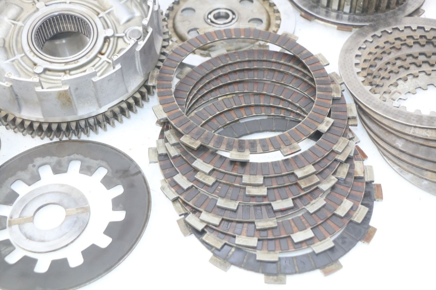 photo de EMBRAGUE YAMAHA FJR ABS 1300 (2006 - 2012) - Recambio usado revisado