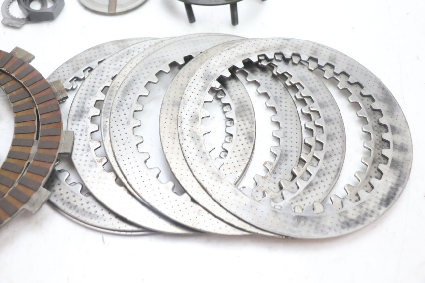 photo de EMBRAGUE YAMAHA FJR 1300 (2001 - 2005) - Estado de la superficie y material