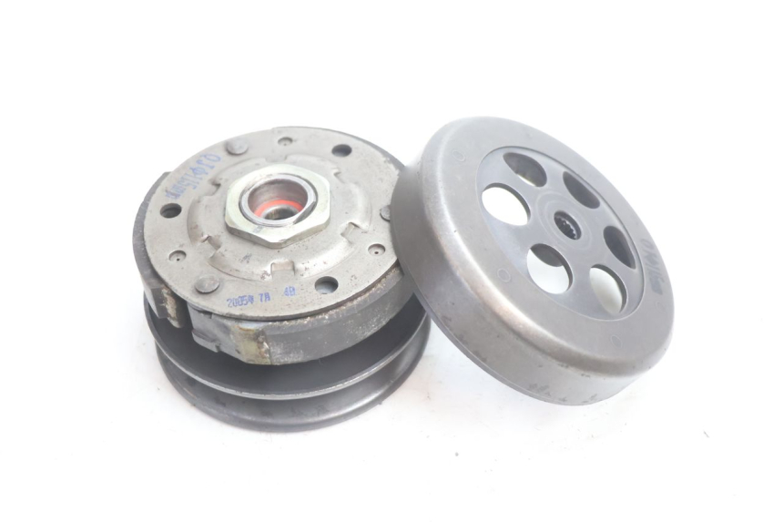 photo de EMBRAGUE KEEWAY FOCUS 50 (2006 - 2009) - Detalle de la pieza