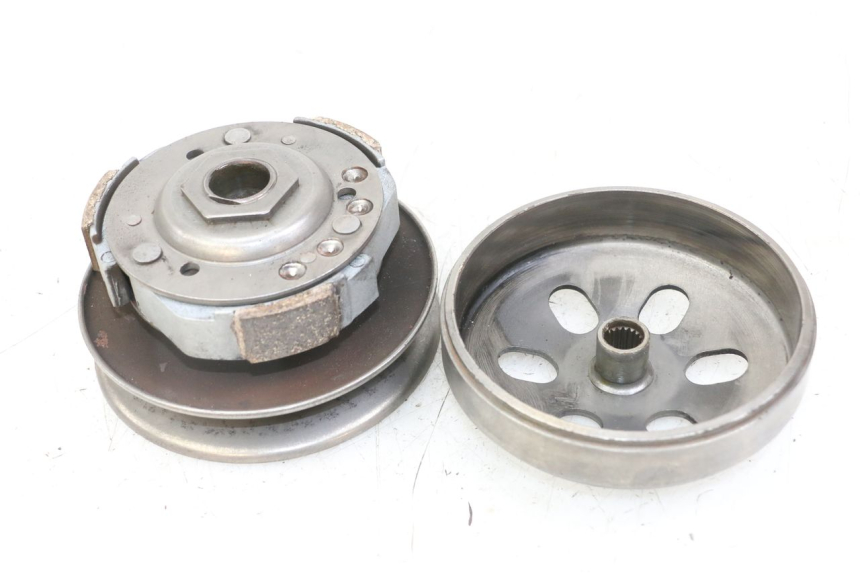 photo de EMBRAGUE GOES WIKI 125 (2010 - 2015) - Detalles de los puntos de fijación