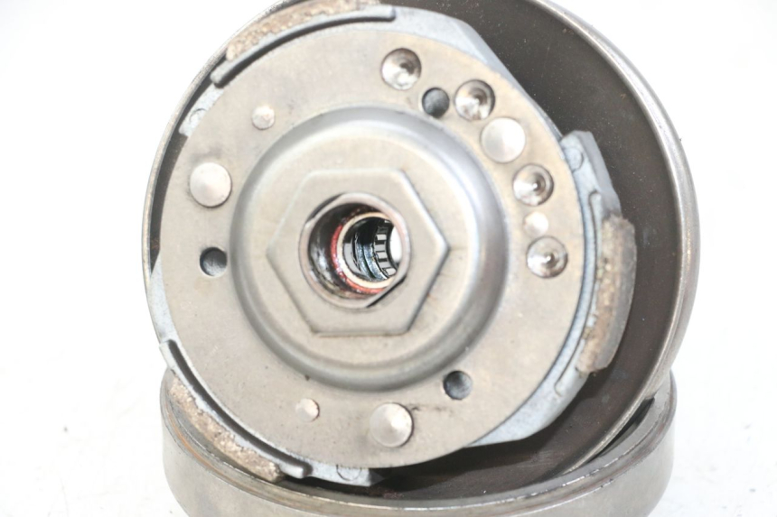 photo de EMBRAGUE GOES WIKI 125 (2010 - 2015) - Estado de la superficie y material