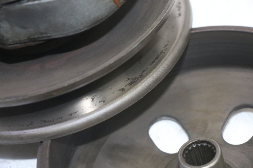 photo de EMBRAGUE KYMCO GRAND DINK 125 (2008 - 2014) - Detalles de los puntos de fijación