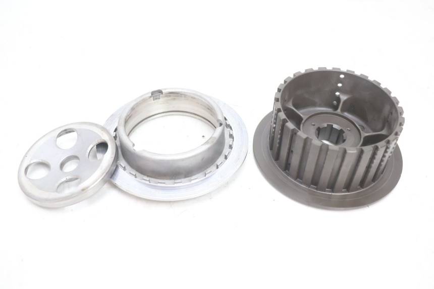 photo de EMBRAGUE SUZUKI GSF N BANDIT 1200 (2001 - 2005) - Detalles de los puntos de fijación