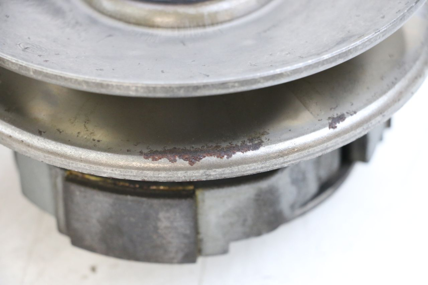 photo de EMBRAGUE SYM JOYRIDE EVO 125 (2009 - 2016) - Primer plano técnico