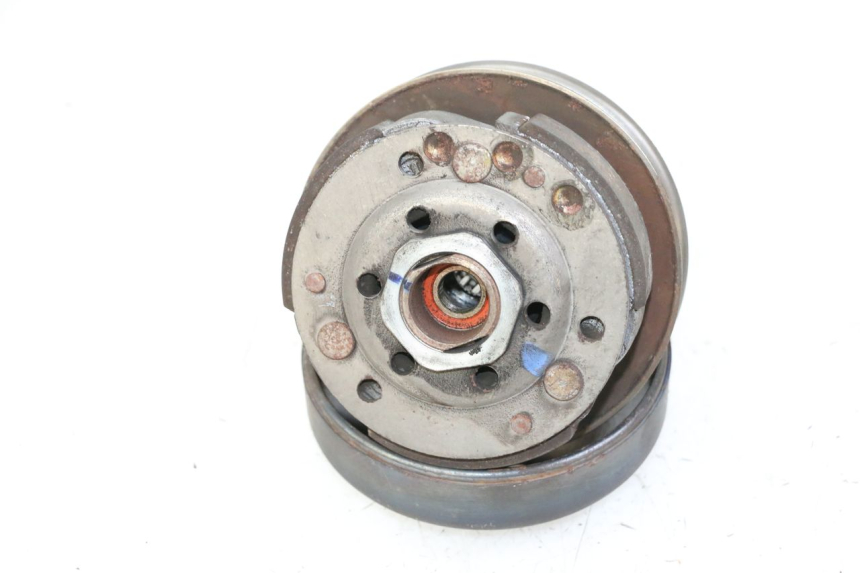 photo de EMBRAGUE PEUGEOT KISBEE 2T 50 (2010 - 2017) - Vista principal