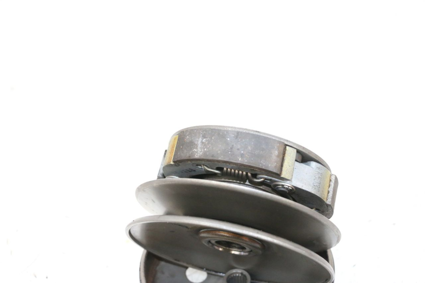 photo de EMBRAGUE PEUGEOT KISBEE 2T 50 (2010 - 2017) - Estado de la superficie y material