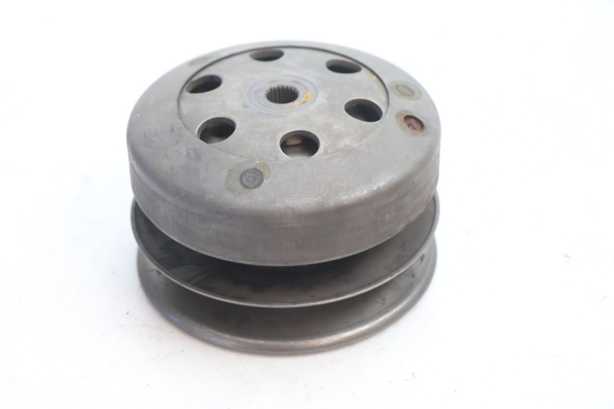photo de EMBRAGUE PEUGEOT KISBEE 2T 50 (2010 - 2017) - Primer plano técnico