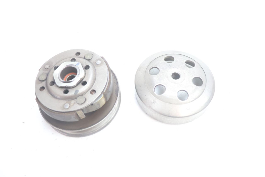photo de EMBRAGUE PEUGEOT KISBEE 2T 50 (2010 - 2017) - Vista general del producto
