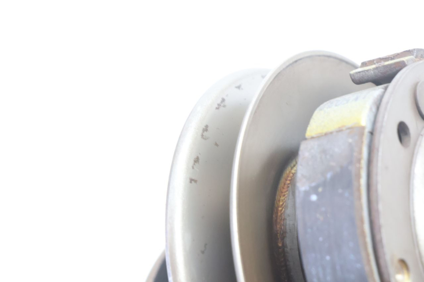photo de EMBRAGUE PEUGEOT KISBEE 2T 50 (2010 - 2017) - Recambio usado revisado