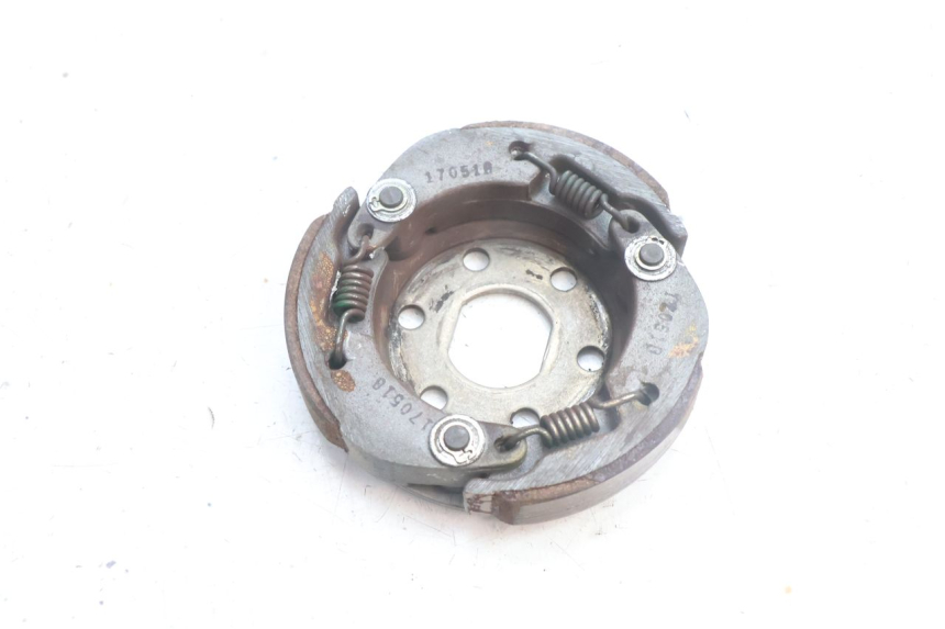 photo de EMBRAGUE PEUGEOT KISBEE 4T 50 (2010 - 2017) - Zoom estado de uso