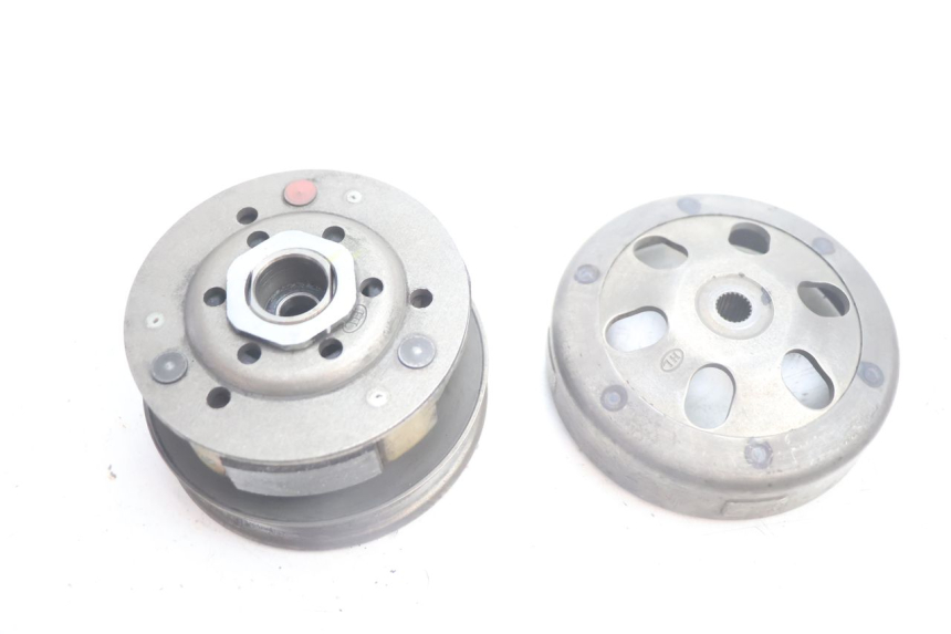 photo de EMBRAGUE PEUGEOT KISBEE 4T 50 (2018 - 2022) - Vista general del producto