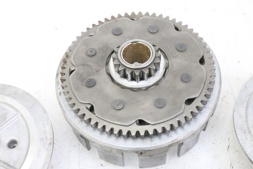 photo de EMBRAGUE KAWASAKI KX F KXF 450 (2009 - 2011) - Enfoque en la estructura