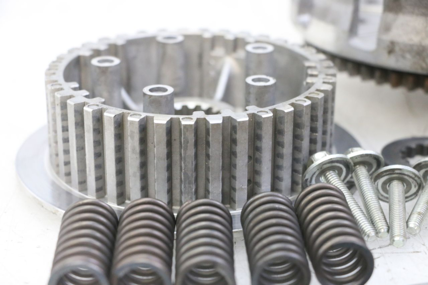 photo de EMBRAGUE KAWASAKI KX F KXF 450 (2009 - 2011) - Zoom estado de uso