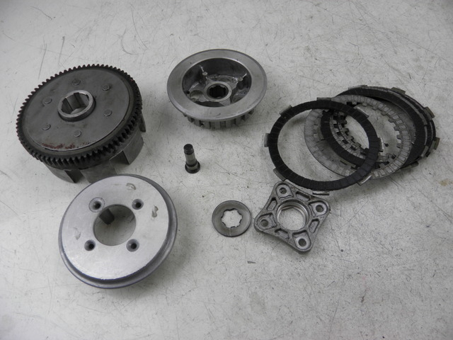 photo de EMBRAGUE KYMCO QUANNON 125 (2007 - 2014) - Primer plano técnico