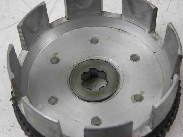 photo de EMBRAGUE KYMCO QUANNON 125 (2007 - 2014) - Detalles de los puntos de fijación