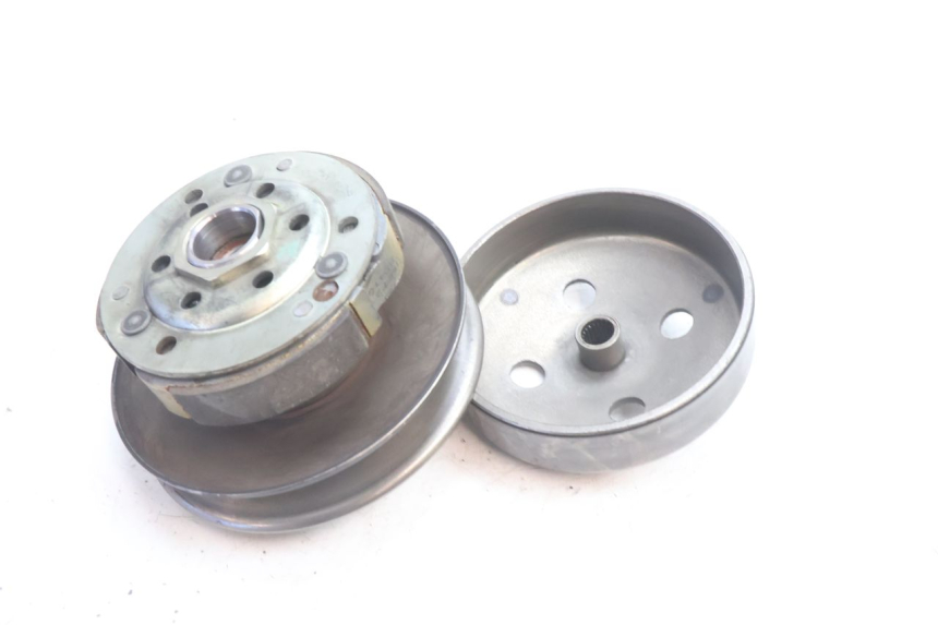 photo de EMBRAGUE PIAGGIO LIBERTY IGET 4T 50 (2021 - 2025) - Vista principal