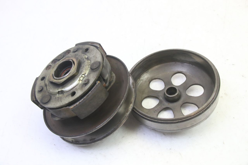 photo de EMBRAGUE PIAGGIO LIBERTY 125 (1998 - 2008) - Detalle de la pieza