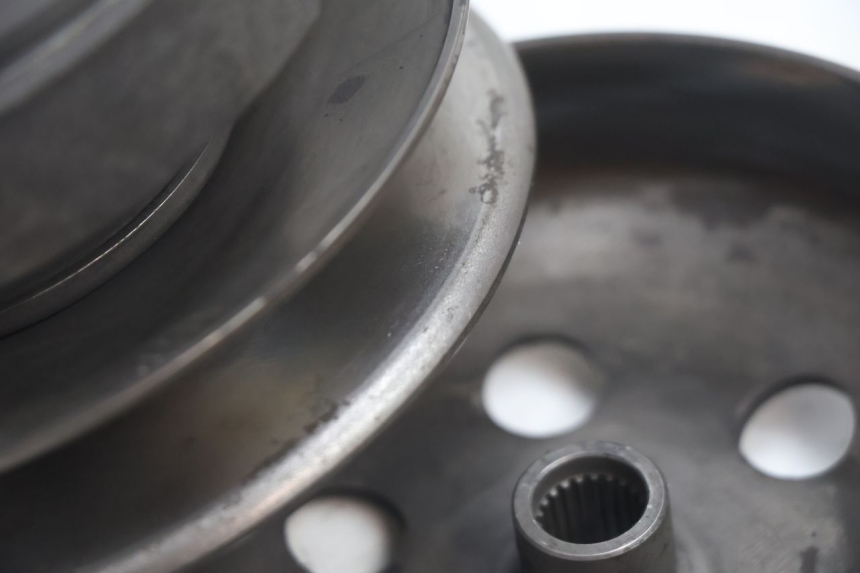 photo de EMBRAGUE PEUGEOT LUDIX ONE 50 (2004 - 2006) - Detalles de los puntos de fijación