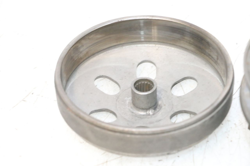 photo de EMBRAGUE KEEWAY MATRIX RX9 125 (2006 - 2007) - Detalles de los puntos de fijación