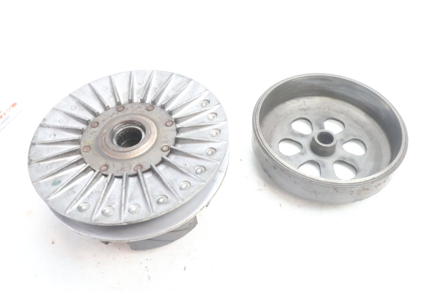 photo de EMBRAGUE PIAGGIO MP3 500 (2016 - 2018) - Primer plano técnico