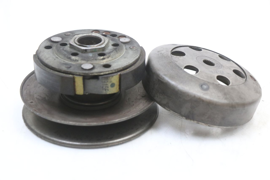 photo de EMBRAGUE PIAGGIO NEW TYPHOON 50 (2018 - 2021) - Zoom estado de uso