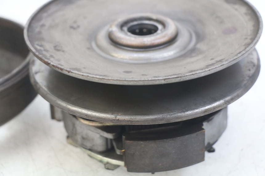 photo de EMBRAGUE GILERA NEXUS 125 (2007 - 2009) - Primer plano técnico