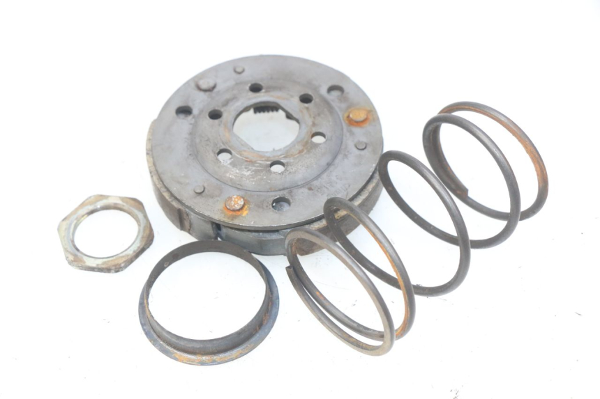 photo de EMBRAGUE JM MOTORS OLDIES 4T 50 (2010 - 2020) - Vista principal