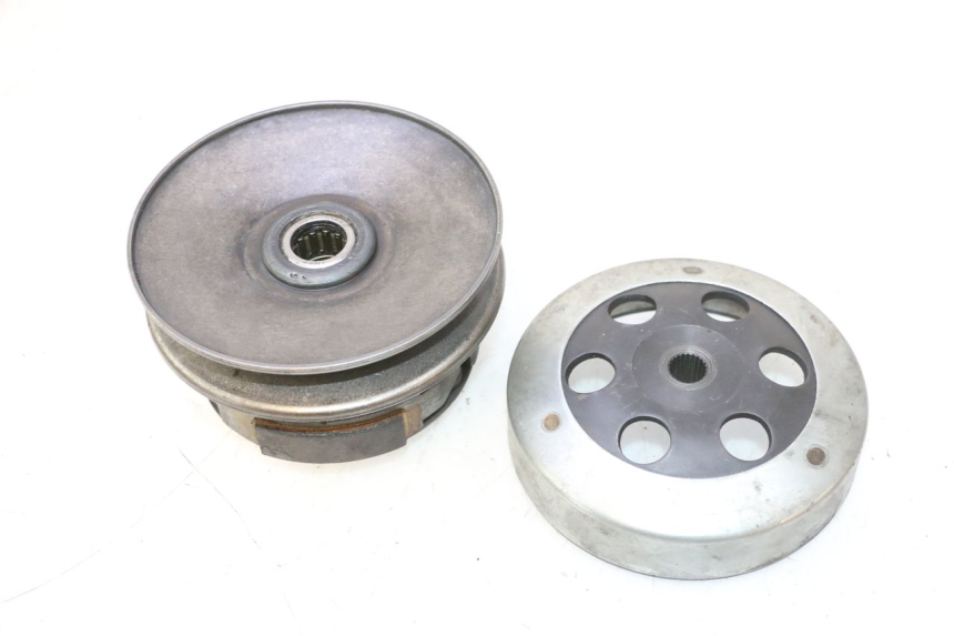 photo de EMBRAGUE JM MOTORS OLDIES 4T 50 (2010 - 2020) - Detalles de los puntos de fijación