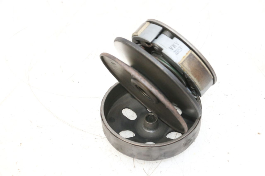 photo de EMBRAGUE SYM ORBIT 2 4T 50 (2008 - 2017) - Detalles de los puntos de fijación