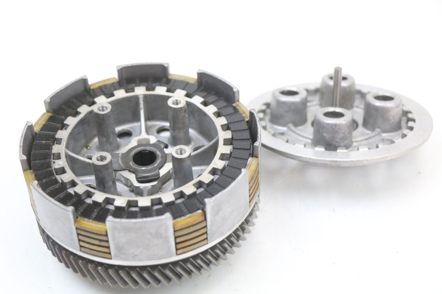 photo de EMBRAGUE ASTOR ORCAL 125 (2015 - 2017) - Primer plano técnico