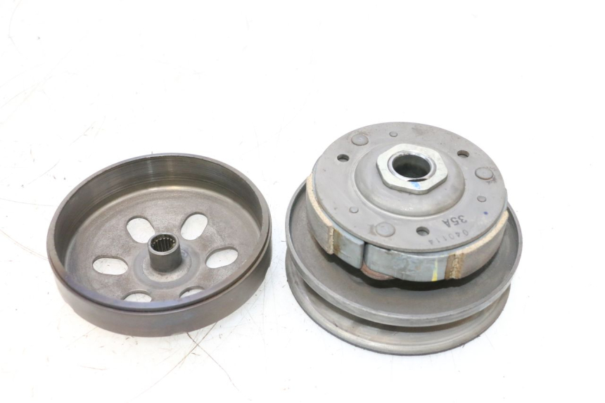 photo de EMBRAGUE HONDA PCX (JF57/JF64) 125 (2014 - 2018) - Detalles de los puntos de fijación