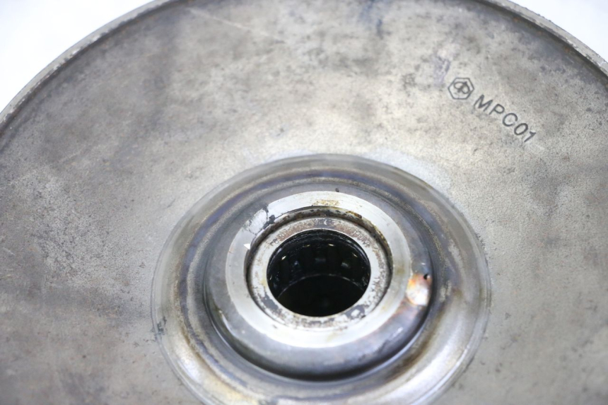 photo de EMBRAGUE PIAGGIO MP3 125 (2006 - 2014) - Primer plano técnico