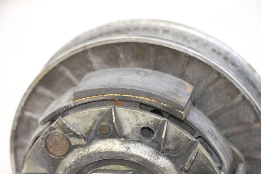 photo de EMBRAGUE PIAGGIO VESPA GRANTURISMO 200 (2004 - 2005) - Estado de la superficie y material