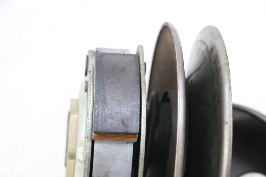 photo de EMBRAGUE PIAGGIO VESPA LX 150 (2005 - 2013) - Primer plano técnico