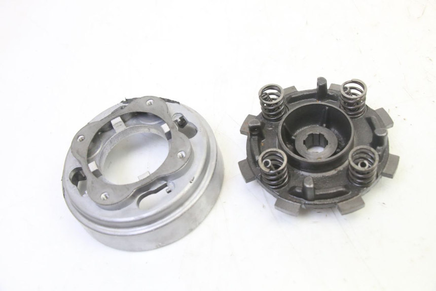 photo de EMBRAGUE APOLLO RFZ 125 - Detalle de la pieza