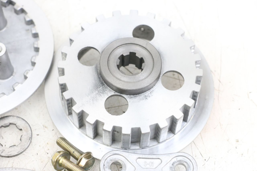 photo de EMBRAGUE APOLLO RFZ 140 - Foto de producto adicional