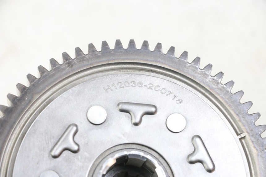 photo de EMBRAGUE APOLLO RFZ 140 - Otra perspectiva