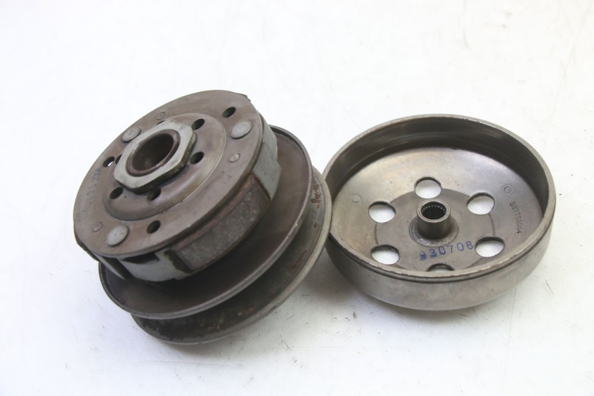 photo de EMBRAGUE PGO RODOSHOW 2T 50 (2003 - 2007) - Detalle de la pieza