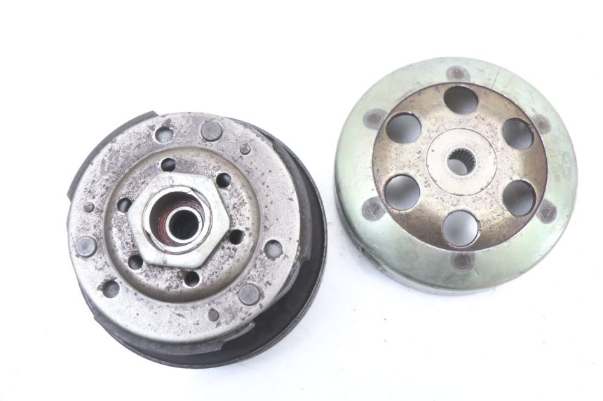 photo de EMBRAGUE TNT MOTOR ROMA 10' 4T 50 (2019 - 2022) - Otra perspectiva