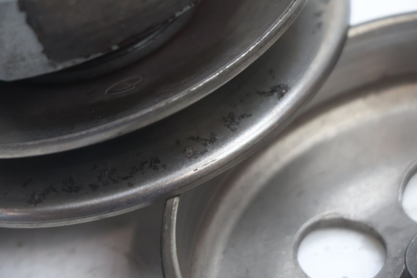 photo de EMBRAGUE KEEWAY RY6 2T 50 (2011 - 2019) - Zoom estado de uso