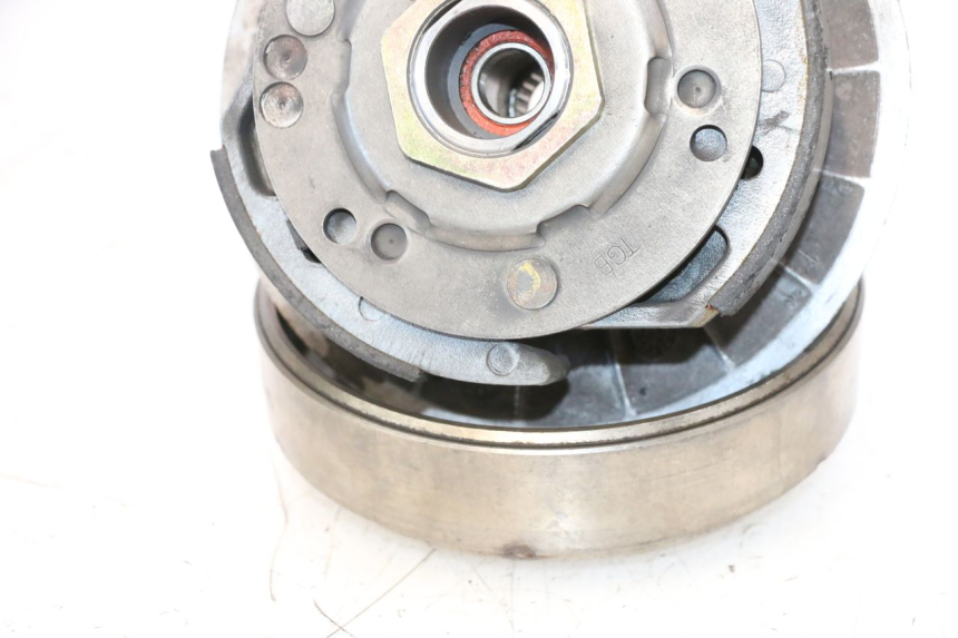 photo de EMBRAGUE PEUGEOT SATELIS COMPRESSOR K15 125 (2006 - 2009) - Estado de la superficie y material